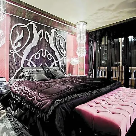 فندق Royal Castle Design & 5*